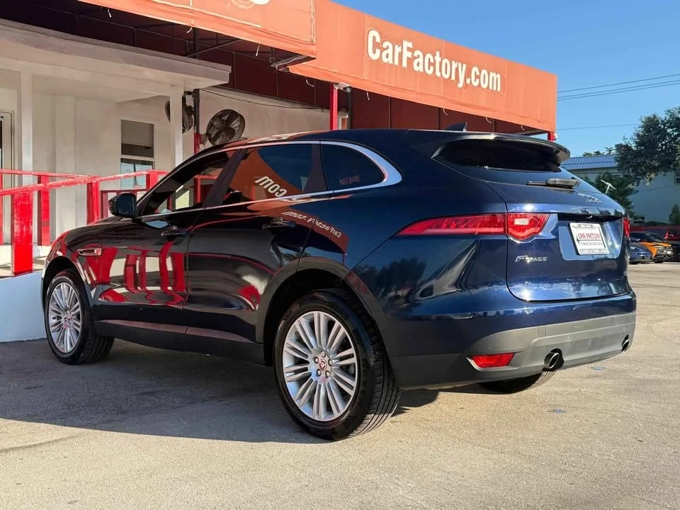 2020 Jaguar F-Pace - Image 13 of 14