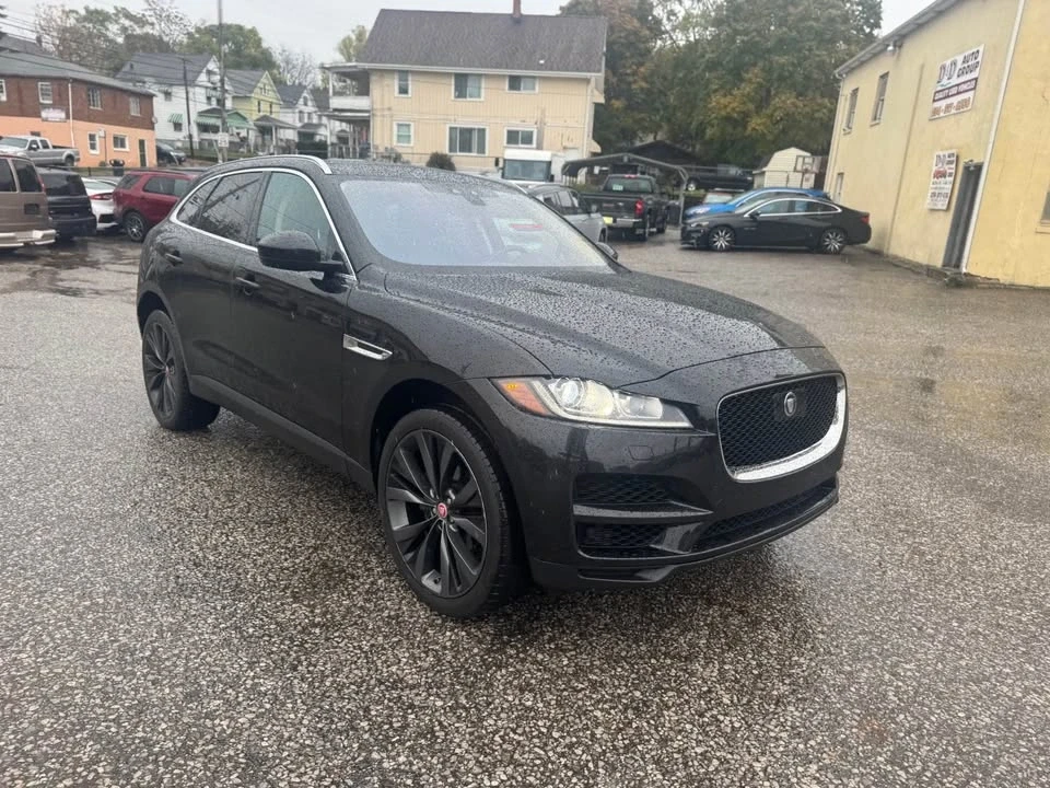 2020 Jaguar F-Pace - Image 2 of 9