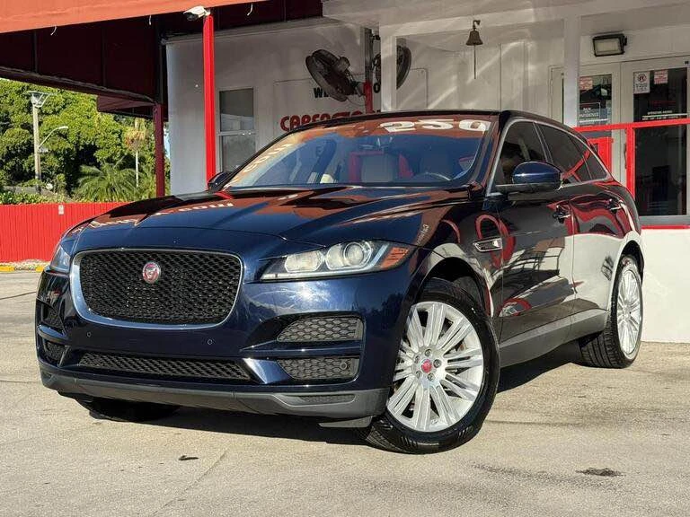2020 Jaguar F-Pace - Image 3 of 19