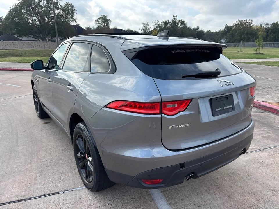 2020 Jaguar F-Pace - Image 5 of 20