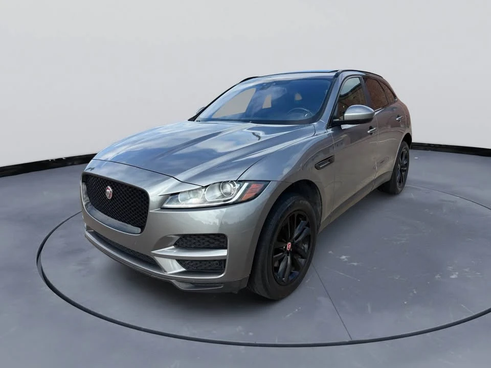 2020 Jaguar F-Pace - Image 3 of 17