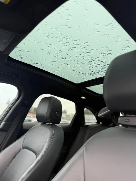 2020 Jaguar F-Pace - Image 7 of 7