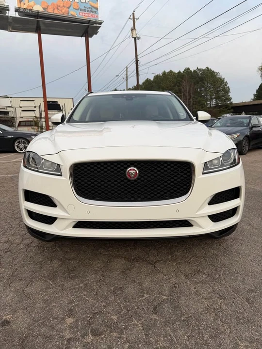 2020 Jaguar F-Pace - Image 6 of 20
