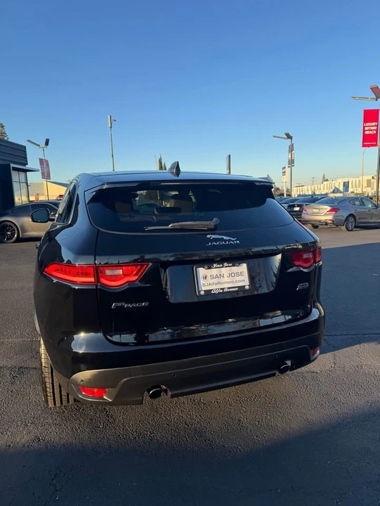 2020 Jaguar F-Pace - Image 6 of 16