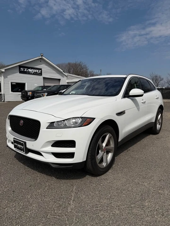 2020 Jaguar F-Pace - Image 3 of 11