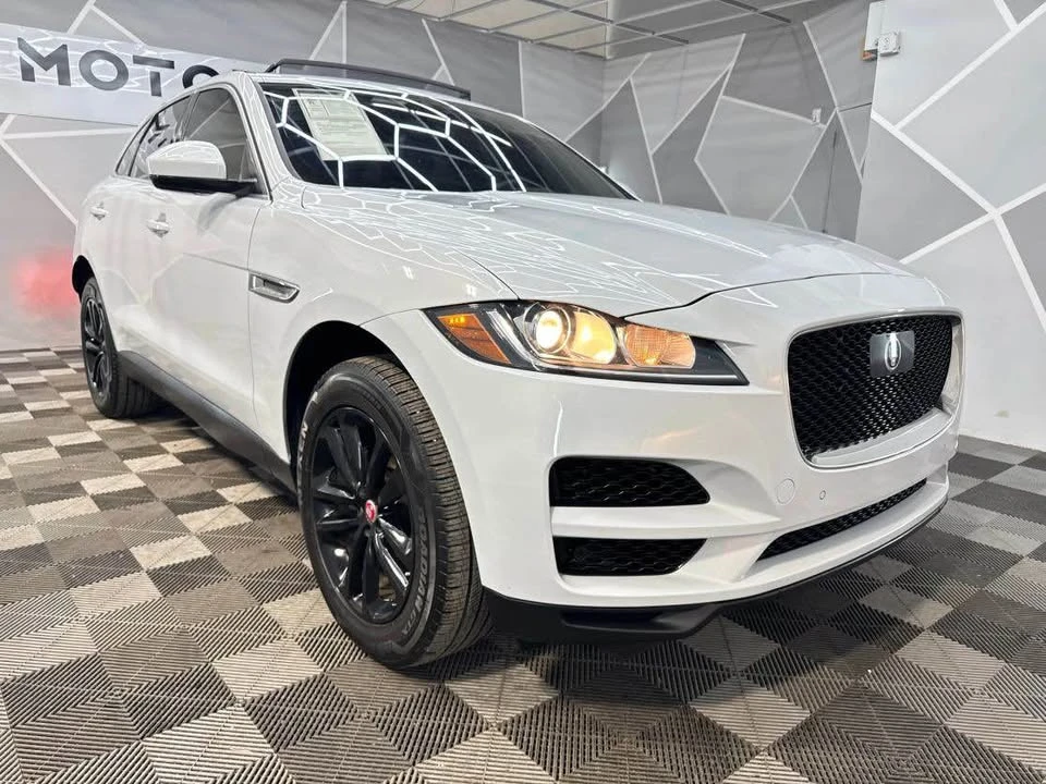2020 Jaguar F-Pace - Image 11 of 20