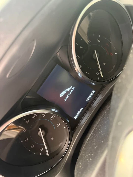 2020 Jaguar F-Pace - Image 4 of 12
