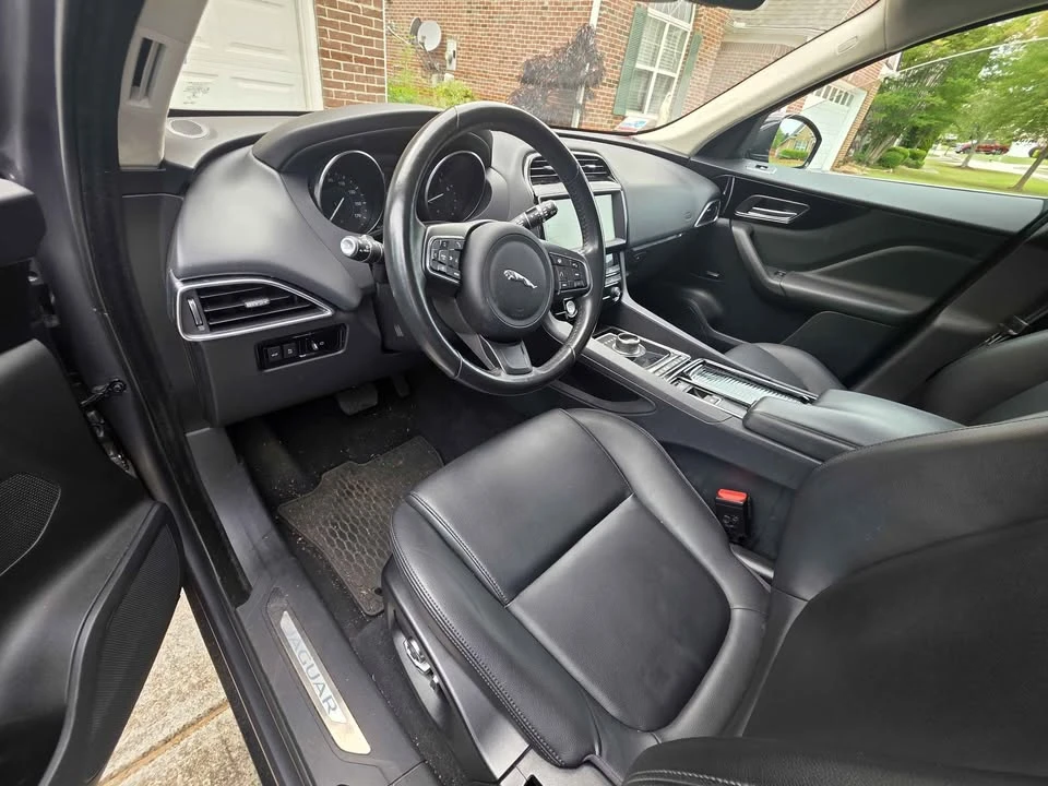 2020 Jaguar F-Pace - Image 13 of 20