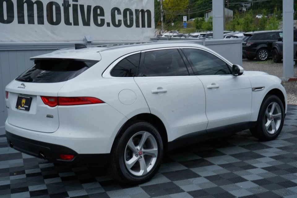 2020 Jaguar F-Pace - Image 3 of 21