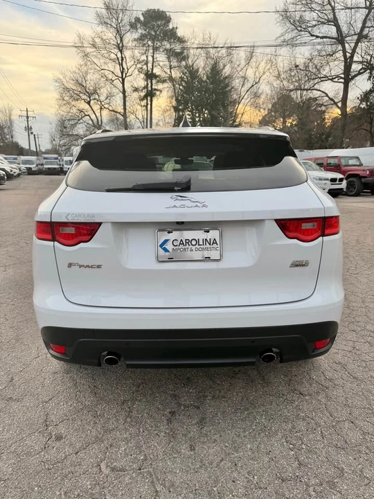 2020 Jaguar F-Pace - Image 3 of 20