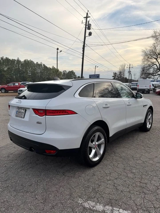 2020 Jaguar F-Pace - Image 4 of 20