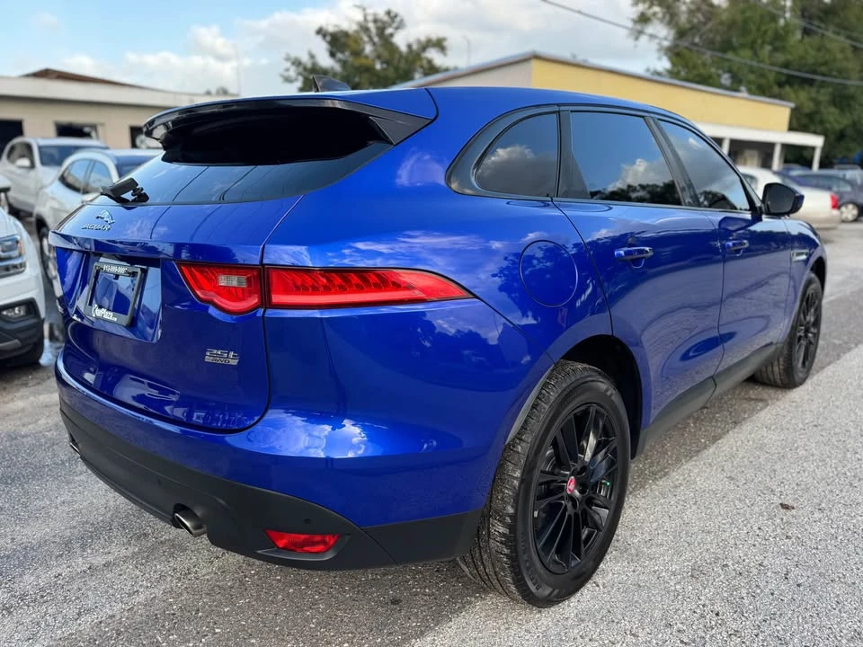 2020 Jaguar F-Pace - Image 4 of 19