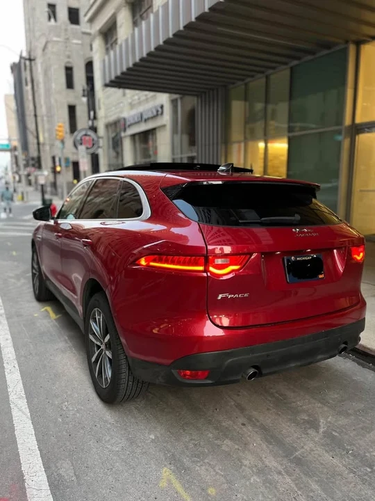 2020 Jaguar F-Pace - Image 4 of 14