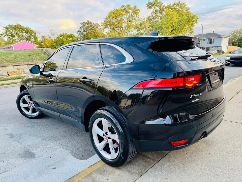 2020 Jaguar F-Pace - Image 18 of 20