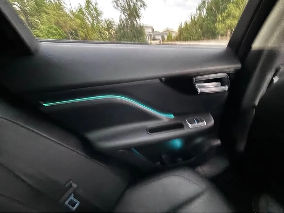 2020 Jaguar F-Pace - Image 11 of 15