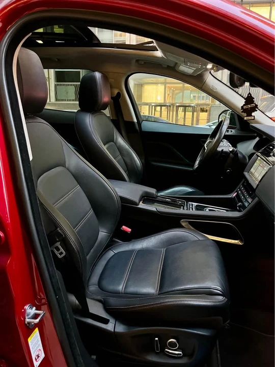2020 Jaguar F-Pace - Image 9 of 16