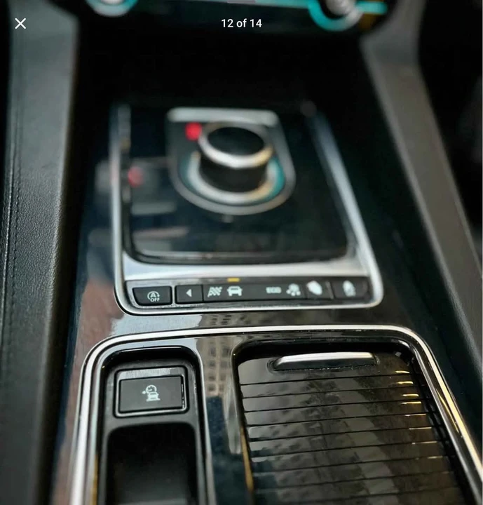2020 Jaguar F-Pace - Image 12 of 14
