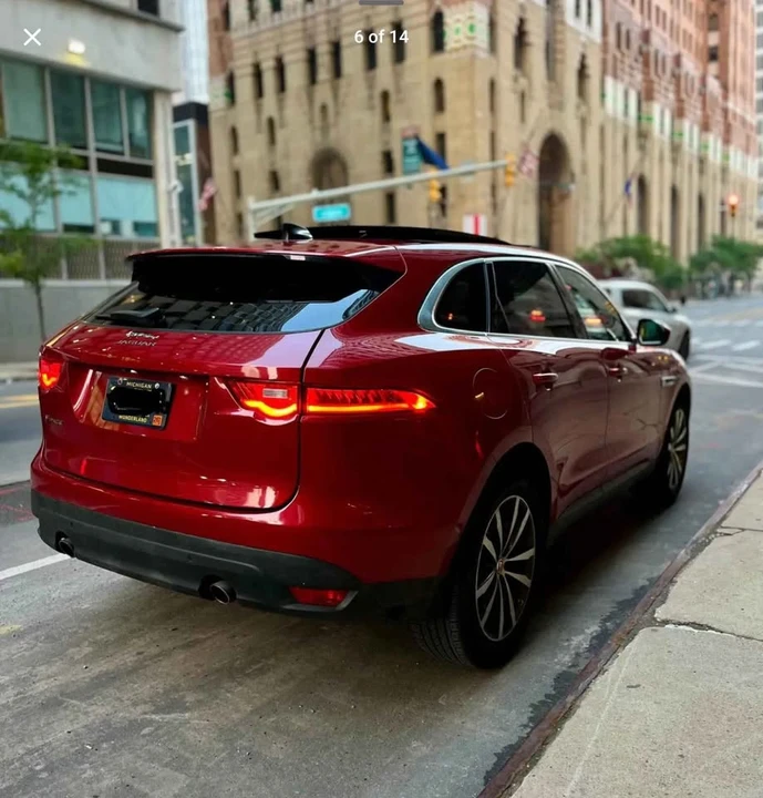 2020 Jaguar F-Pace - Image 6 of 14