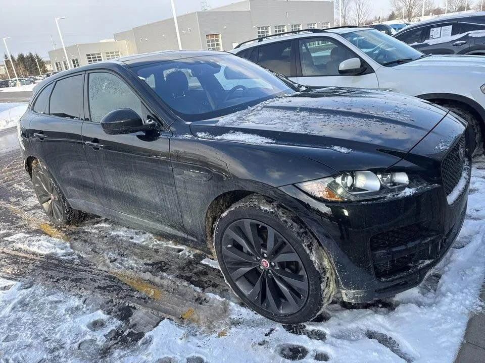 2020 Jaguar F-Pace - Image 2 of 5