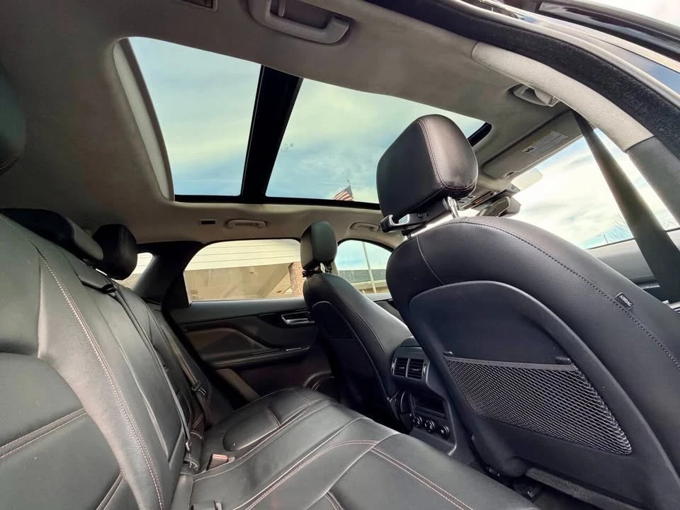 2020 Jaguar F-Pace - Image 12 of 19