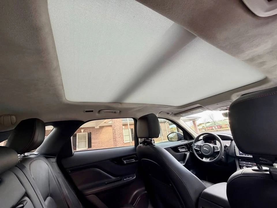 2020 Jaguar F-Pace - Image 16 of 19