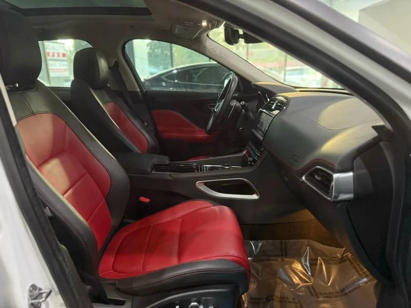 2020 Jaguar F-Pace - Image 17 of 20