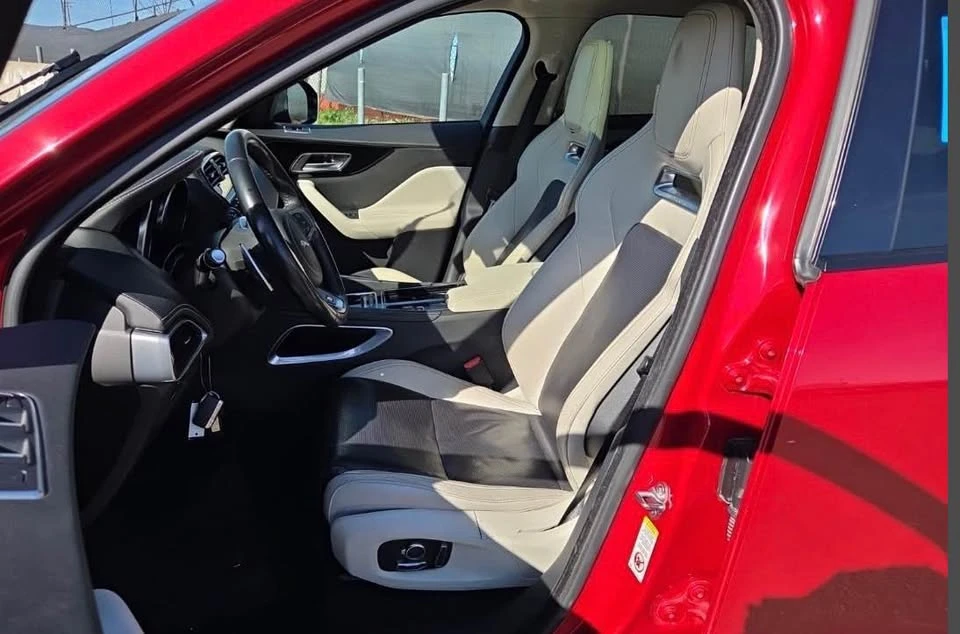 2020 Jaguar F-Pace - Image 9 of 15