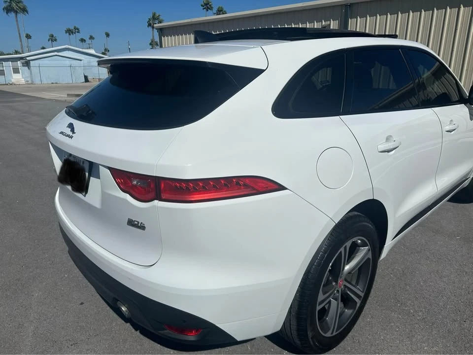2020 Jaguar F-Pace - Image 6 of 16