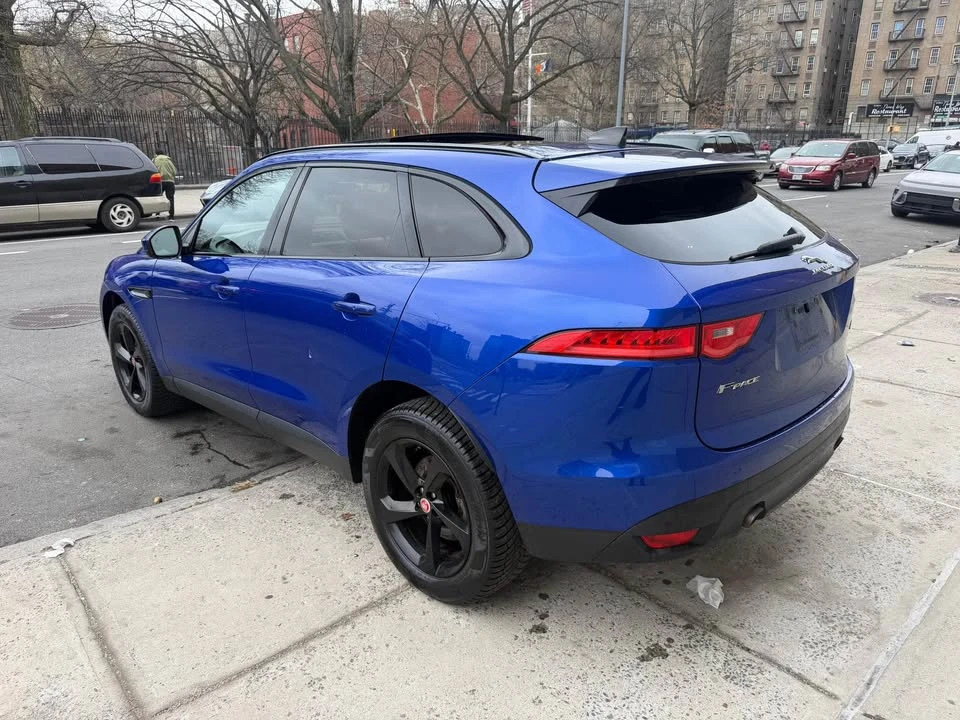 2020 Jaguar F-Pace - Image 6 of 18