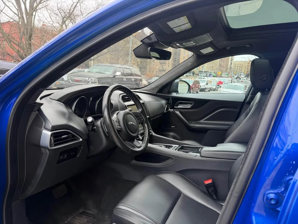 2020 Jaguar F-Pace - Image 18 of 18