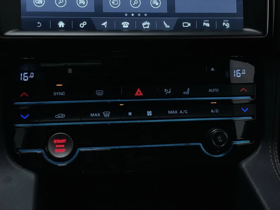 2020 Jaguar F-Pace - Image 18 of 20