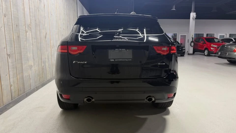 2020 Jaguar F-Pace - Image 7 of 19
