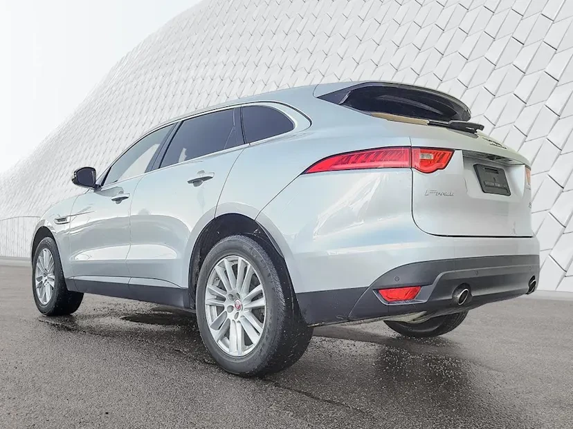 2020 Jaguar F-Pace - Image 4 of 14