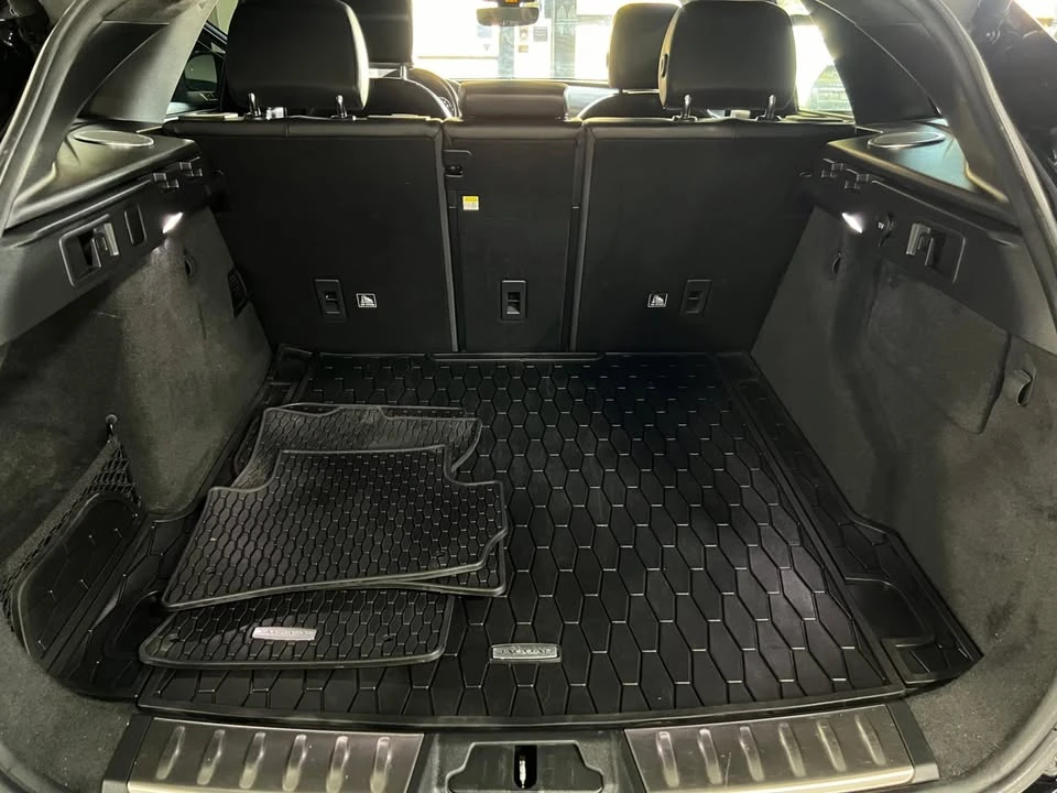 2020 Jaguar F-Pace - Image 17 of 17