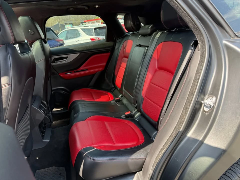 2020 Jaguar F-Pace - Image 10 of 13
