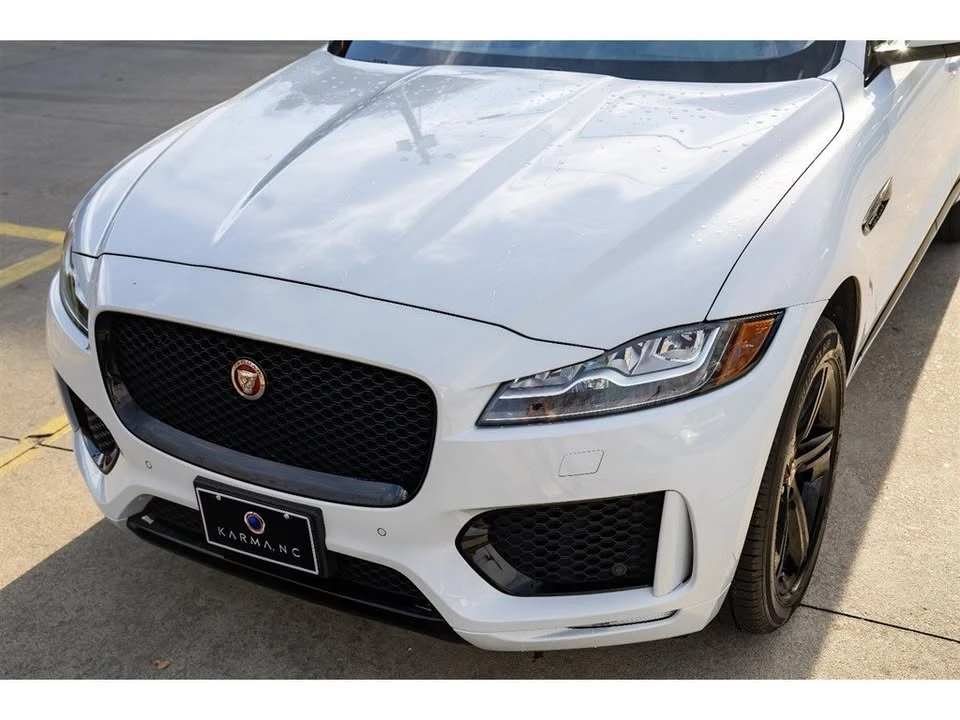 2020 Jaguar F-Pace - Image 4 of 19
