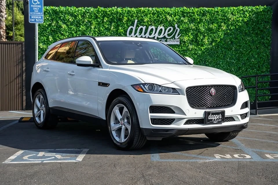 2020 Jaguar F-Pace - Image 13 of 15