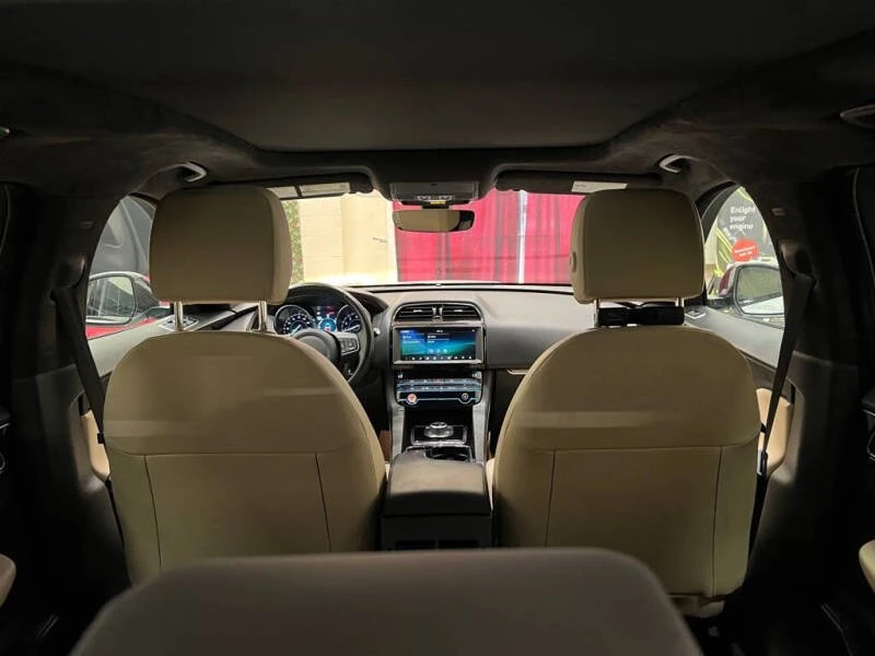 2020 Jaguar F-Pace - Image 16 of 17