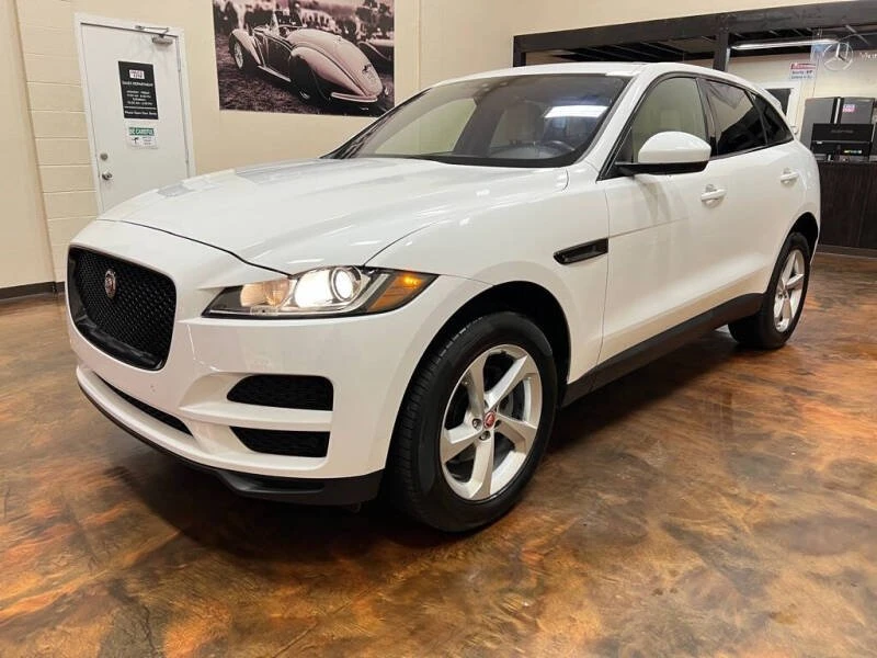 2020 Jaguar F-Pace - Image 3 of 17