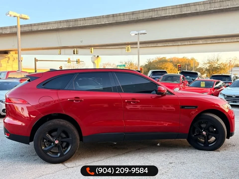2020 Jaguar F-Pace - Image 9 of 13