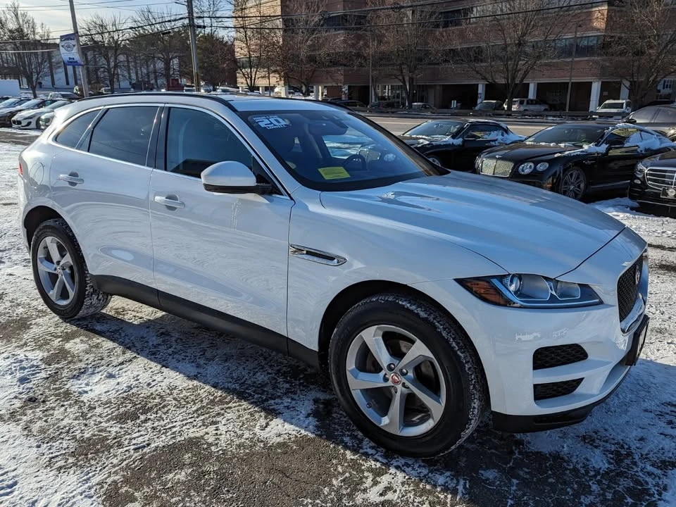 2020 Jaguar F-Pace - Image 2 of 12