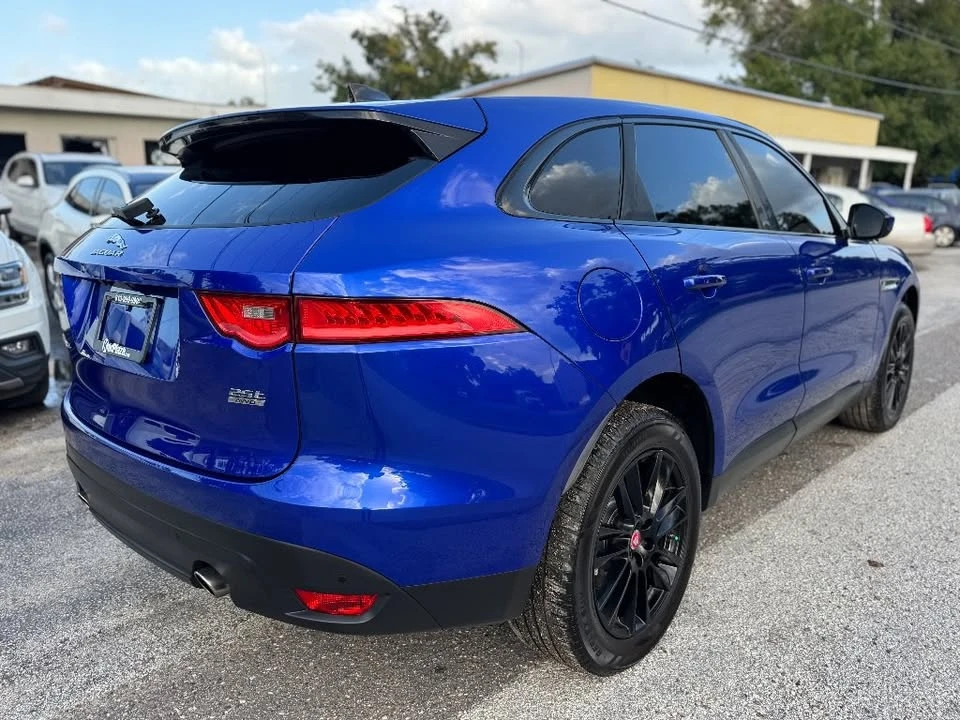 2020 Jaguar F-Pace - Image 9 of 20