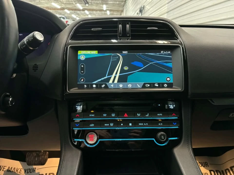 2020 Jaguar F-Pace - Image 9 of 19