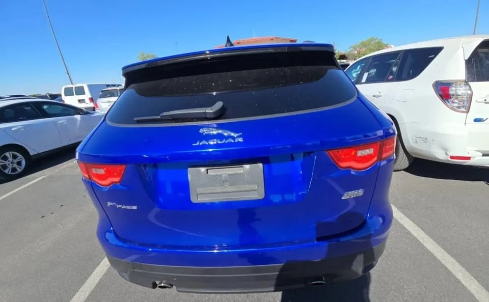 2020 Jaguar F-Pace - Image 5 of 14