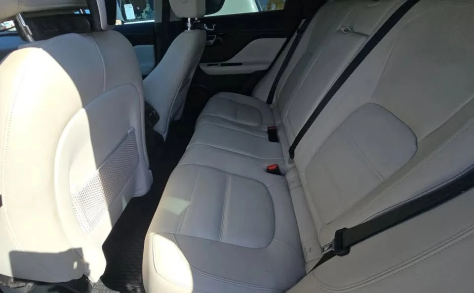 2020 Jaguar F-Pace - Image 12 of 14