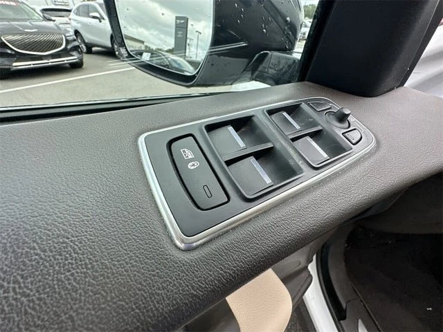 2020 Jaguar F-Pace - Image 19 of 20