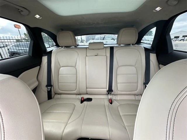 2020 Jaguar F-Pace - Image 13 of 20