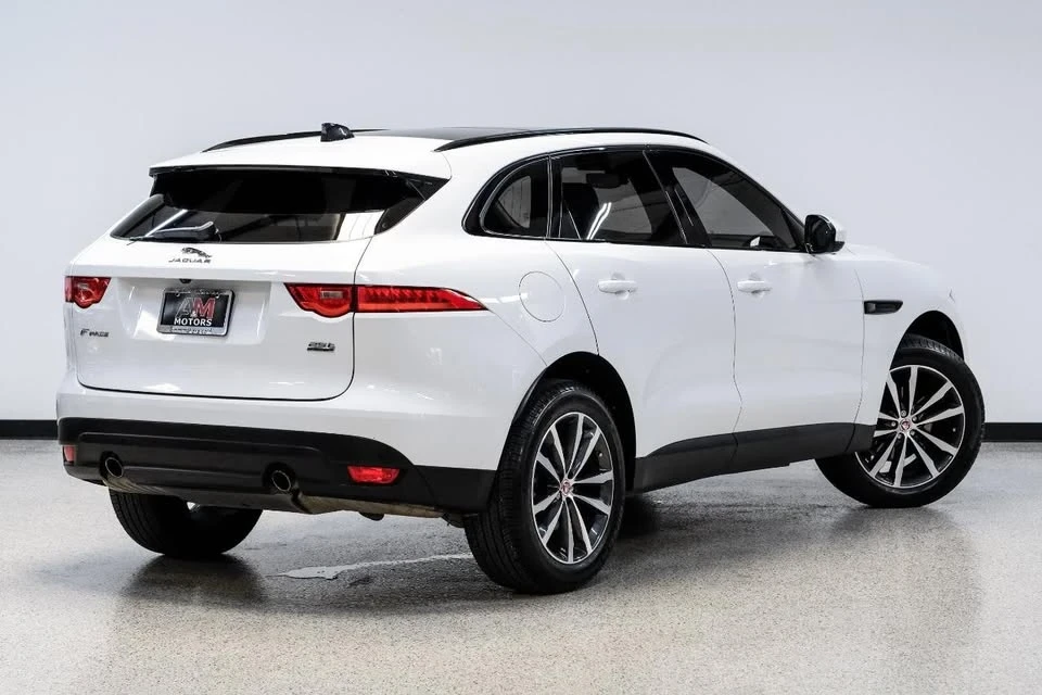 2020 Jaguar F-Pace - Image 10 of 20
