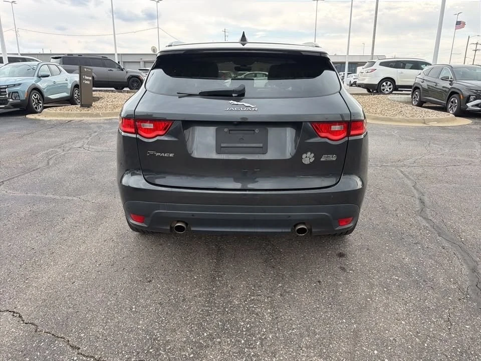 2020 Jaguar F-Pace - Image 3 of 10