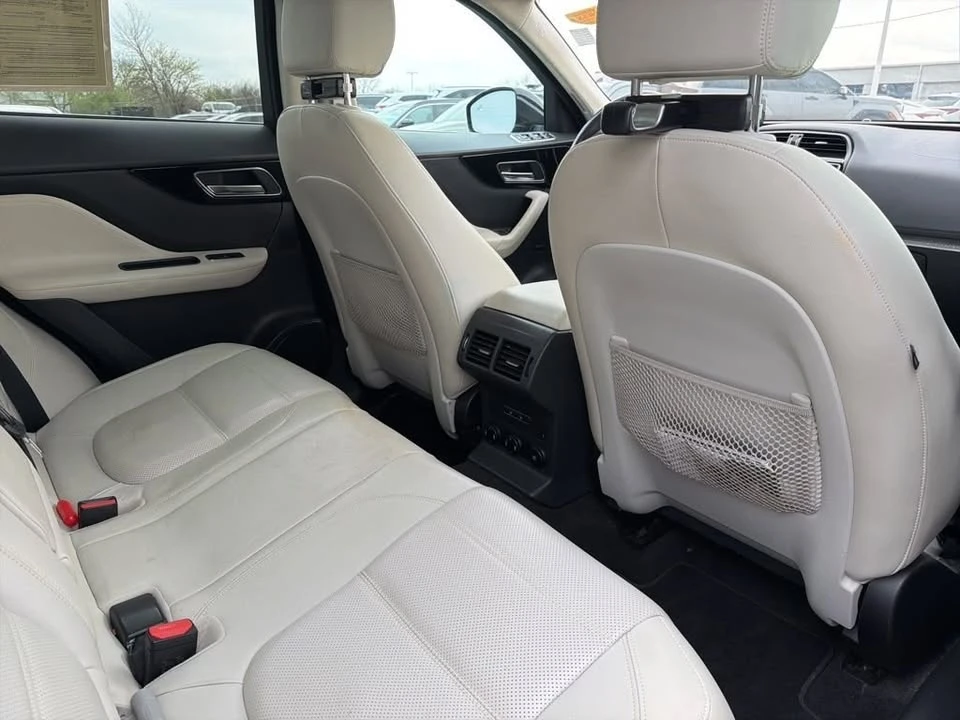 2020 Jaguar F-Pace - Image 2 of 10